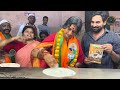 Hyderabad BJP Madhavi Latha Election Campaign at Ghansi Bazar | Madhavi Latha Padayatra in Old City