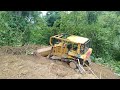 next video stil in the proces of clearing plantation land,very extrem land,D6R XL inded the solution