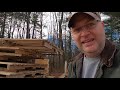 Finding FREE Pallets