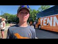Tennessee baseball arrives at Lindsey Nelson Stadium ahead of the Market Square celebration