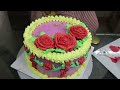 Roses Look So Beautiful On Cake