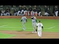 大谷への憧れが凄い！塁上で敵手が続々と大谷の元へ！現地映像