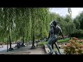 🇸🇪 Sweden Virtual Tour 4K - Dansande Ungdom Sclupture, Observatorielunden, Stockholm