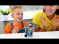 Niki wants to find planets and builds toy robots