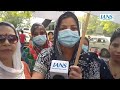 दिल्ली के मंत्री आतिशी के घर के बाहर महिलाओं का प्रदर्शन, 1000 रुपये देने की मांग