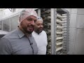 36 MIL PÃES VENDIDOS POR DIA! - Visitei a fábrica de pão sírio | Ewerton Santana