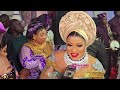 See how Lagos Big Boys rain money on the beautiful bride