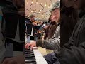 UNBELIEVABLE Star Wars Performance in French Supermarket !