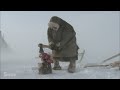 Construire une tchoum avec les nomades Nénètses de Sibérie | SLICE