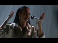 Rihanna - Stay / Love On The Brain / Diamonds (Live From The 2016 MTV VMAs)