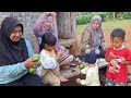 BEGINILAH KELAKUAN IBU MUDA DIDESA❗️Makan, Ngerujak, Ngebakso, Makan Lagi | PEDO EUY!!