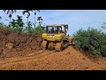 Bulldozer CAT D6R XL Leveling Land and Cutting Slope For Plantation Road Construction