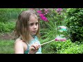 How to Make Homemade Bubbles