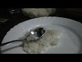 Patting rice with a spoon for 1 minute