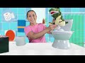 Everybody Poops: The Potty Training Special | Fun & Effective Spanish Learning for Babies & Toddlers