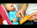 Waktu makan Boneka Baby Annabell. Ayo masak bersama Baby Born. Makanan mainan & video untuk anak