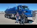 Truck of the Week #13 - Beautiful Blue Hoist Truck