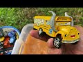 Clean up muddy minicars & disney pixar car convoys! Play in the garden