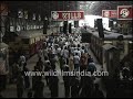 Mumbai's historic railway rush: Vintage footage of 1980's busy railway station, local trains arrive