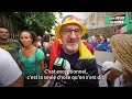 L’ambiance survoltée de la course de cyclisme dans les rues de Montmartre