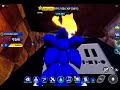 Secret golden Sonic statue in Sonic Speed Simulator.
