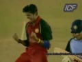 Sreesanth Takes Sachin Tendulkar Wicket