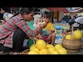 Harvesting golden melons to sell, mother and daughter unexpectedly received money Ninh sent