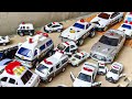 パトカーを大量に自作の道で走行させました。I ran a large number of police cars on my own road.