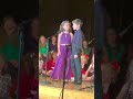 Siblings fight on stage during beautiful ballad