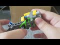 How to build a small lego revolver.