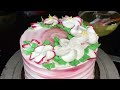 simple and beautiful floral cake