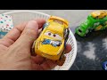 Looking for Disney Pixar Cars On the Rocky Road : Lightning Mcqueen, Cruz Ramirez, Francesco, Storm