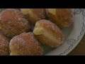 Vanilla custard cream filled doughnut | Honeykki 꿀키