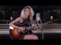 Tori Kelly 