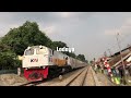 Sunda Railroad Crossing Train Moments (78th Independence Day / Hari Kemerdekaan Indonesia Ke-78)