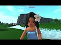 BREAKING INTO BLOXBURG HOUSES WITH MY NIECE...