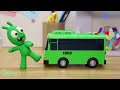 Pea Pea Plays with the Candy Vending Machine | Cartoon for kids - Pea Pea