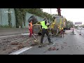 21.07.2020 - VN24 - Timber transport loses trailer on A1 - Tree trunk accident on motorway