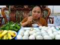 Một Mình Ăn Hết 50 Quả Trứng Vịt Lộn - Cô Gái Người Thái Sơn La