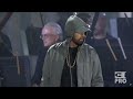 Backstage: Eminem Prepares to Take the Detroit Stage to Perform 