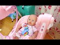 Video bayi Baby Annabell: Boneka Baby Born sedang makan. Video boneka untuk anak.