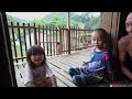 Tasik Jalan Utama ke Rumah Panjang Iban di Pedalaman Borneo/Perahu Panjang/Batang Ai Lubok Antu