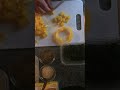 Methods to cut peppers into pieces, cooking video for Cel