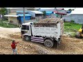 Awesome! Project Construction New Road Use 5Ton Pouring Paving Stone Skill Bulldozer Komat'su DR51PX