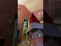 Elf recording him self