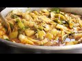 Famous korean beef steak and whole bone noodles - Korean food / 대박터진 백골라면, 갓성비 소고기, 고기폭탄 해장국