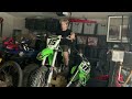 Starting up a 2015 KX 450F dirtbike!