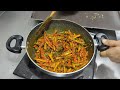 सालों साल चलने वाला गाजर मिर्च का चटपटा स्पाइसी अचार/Gajar Mirch ka Achar/Carrot Pickle/Chef Ashok