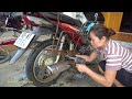 The Mechanical Girl Repairs and Restores Motorcycles - Mechanical girl/ Nho