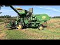 John Deere 45 combining oats 2023 4K